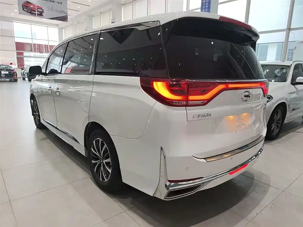 GAC Motor Trumpchi M8 — фото 4