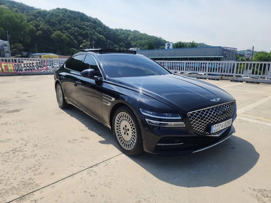Genesis G80 — фото 1