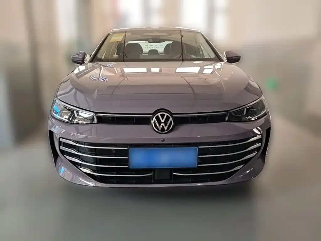 Volkswagen Passat — фото 6