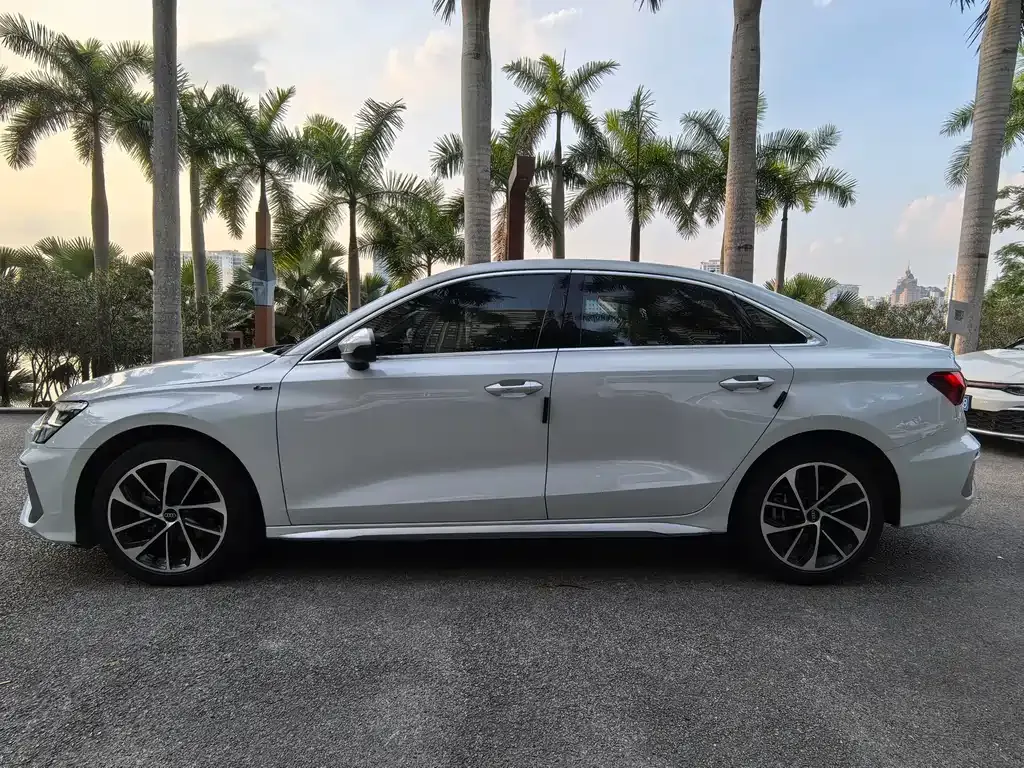 Audi A3 — фото 6