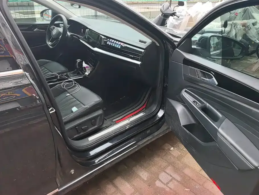 Volkswagen Passat — фото 7
