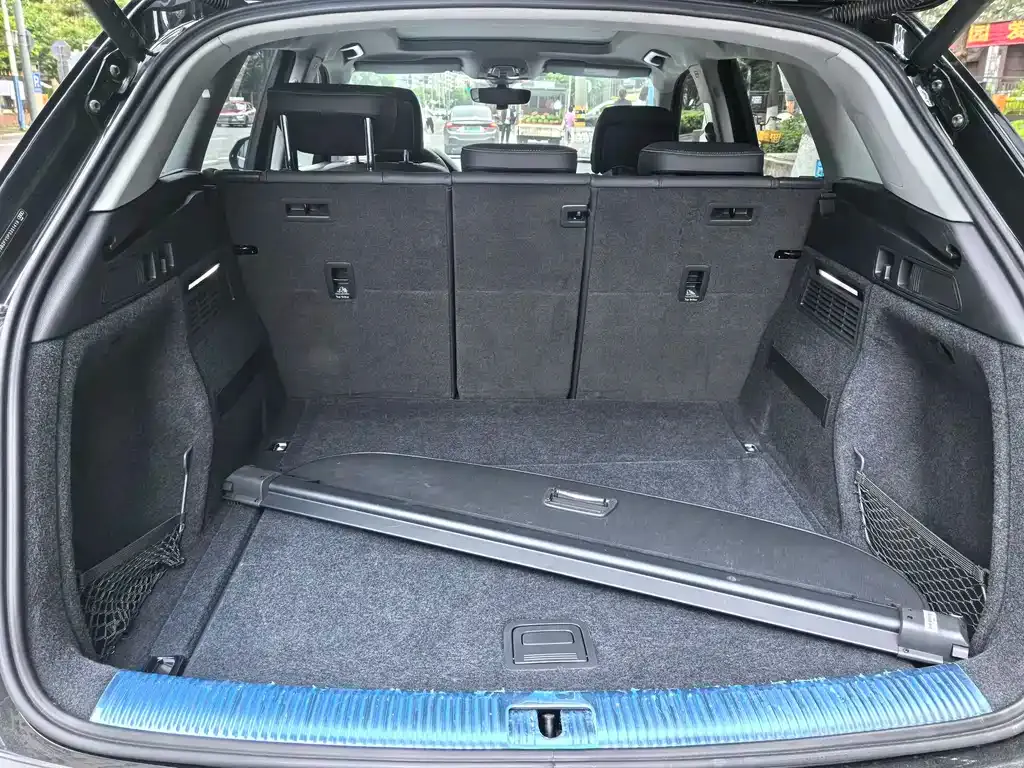 Audi Q5L 2023 из CN, фото 5