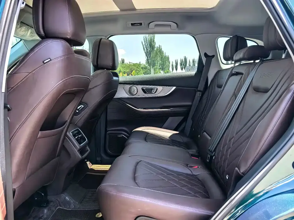 Chery Tiggo 8 PRO — фото 4