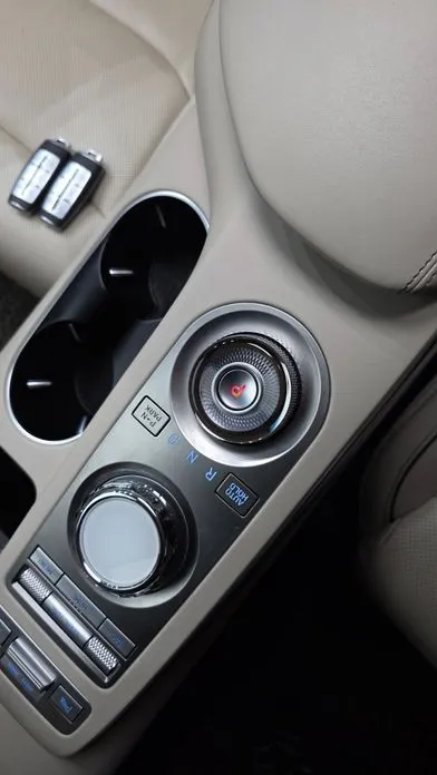 Genesis GV70 — фото 2