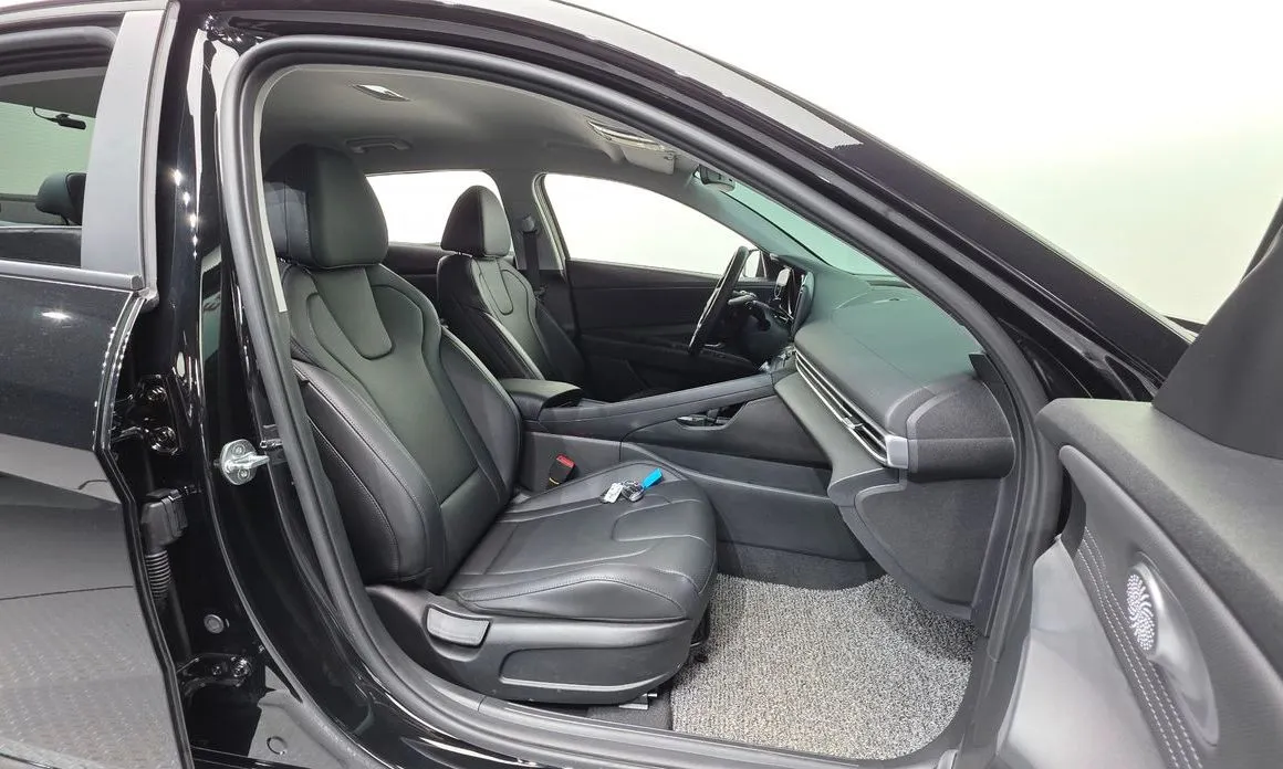 Hyundai AVANTE — фото 9