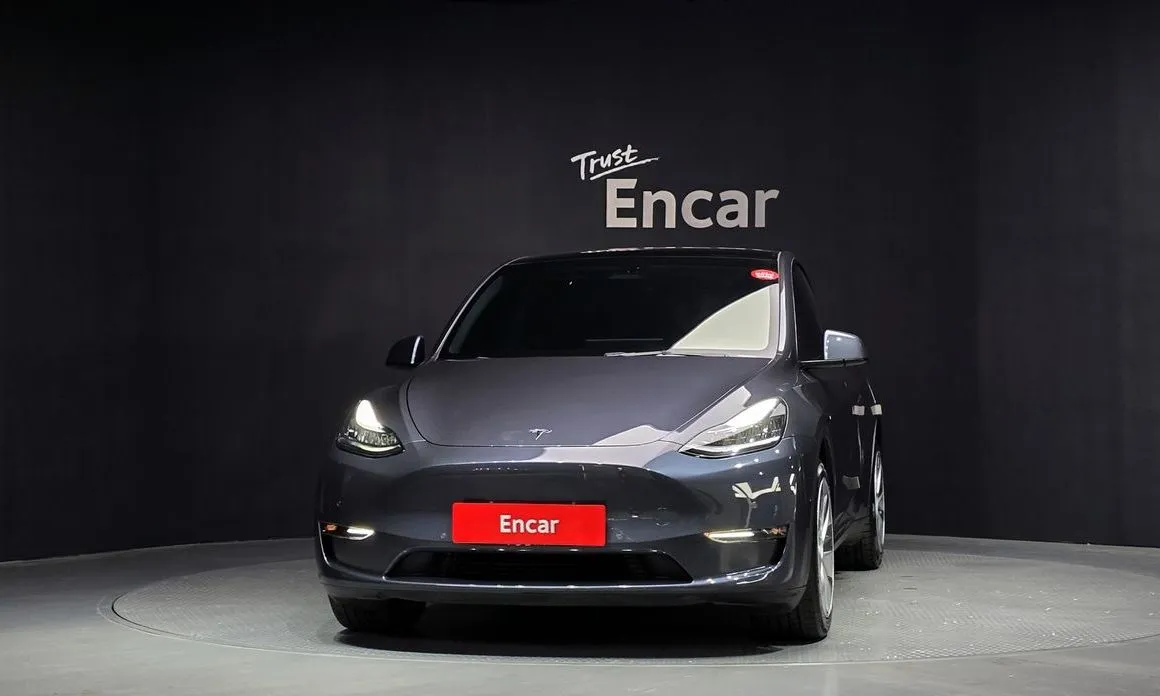 Tesla Model Y — фото 5