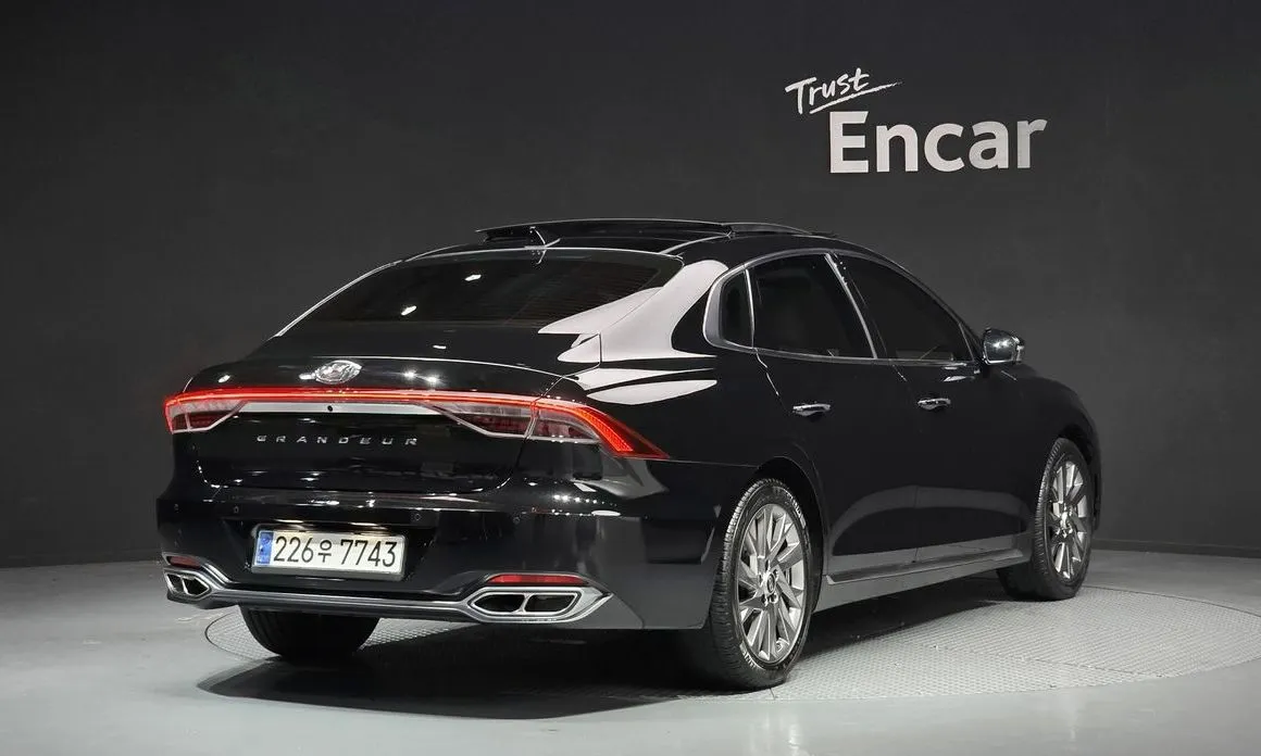 Hyundai Grandeur 2022 из KR, фото 6