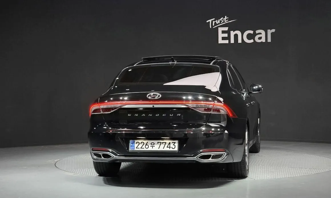 Hyundai Grandeur 2022 из KR, фото 3