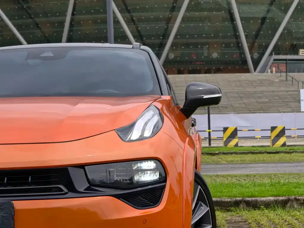 Lynk & Co 02 Hatchback 2021 из CN, фото 6