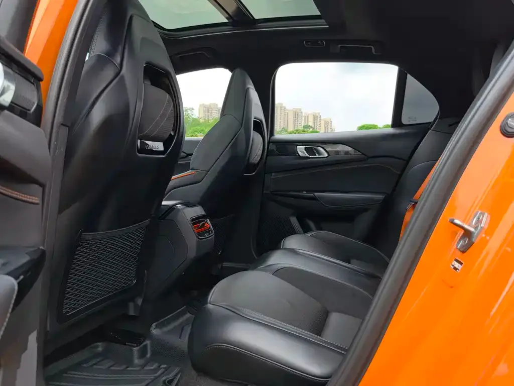 Lynk & Co 02 Hatchback 2021 из CN, фото 2