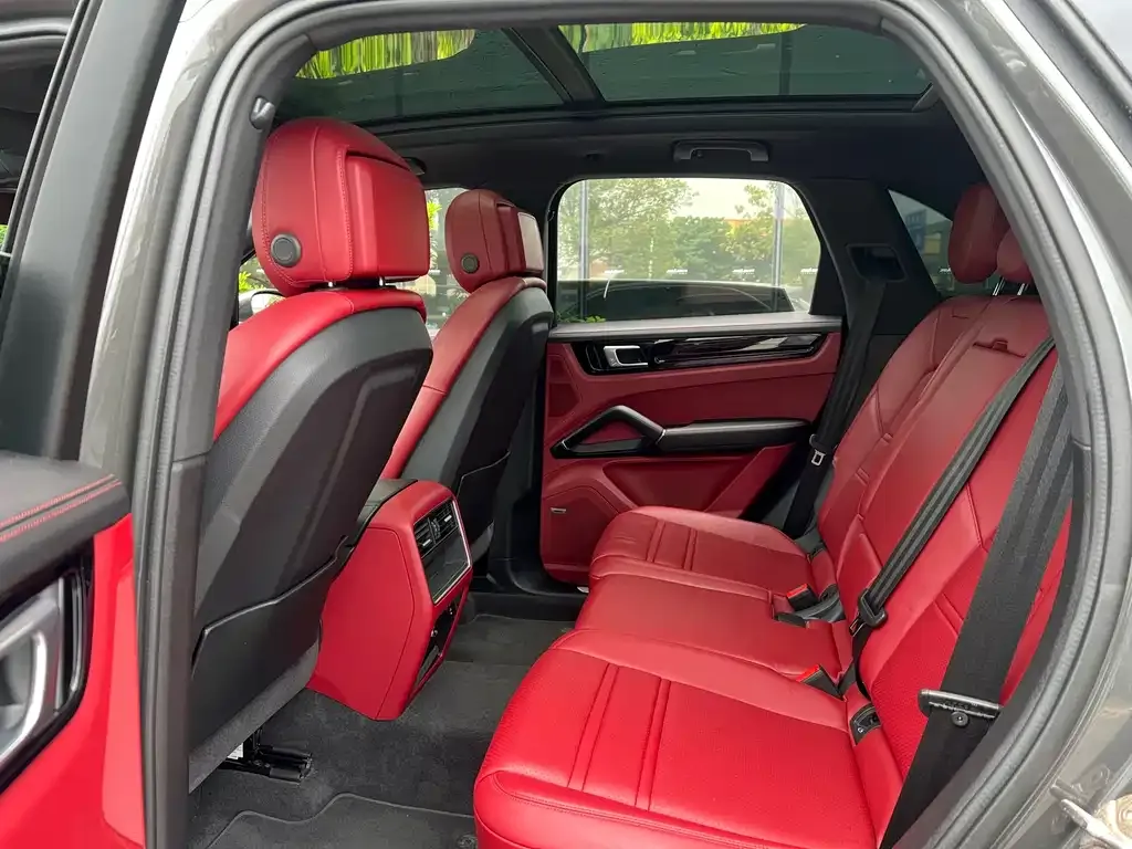 Porsche Cayenne 2021 из CN, фото 4