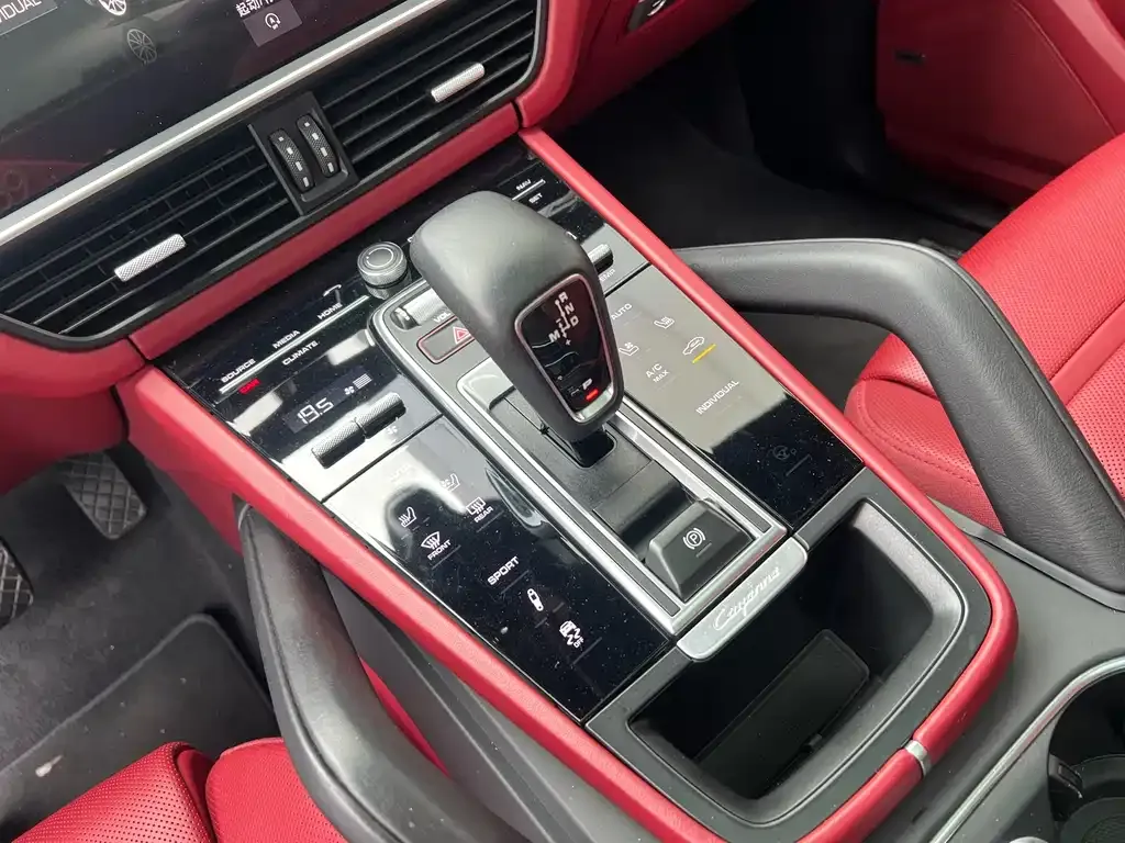 Porsche Cayenne 2021 из CN, фото 5