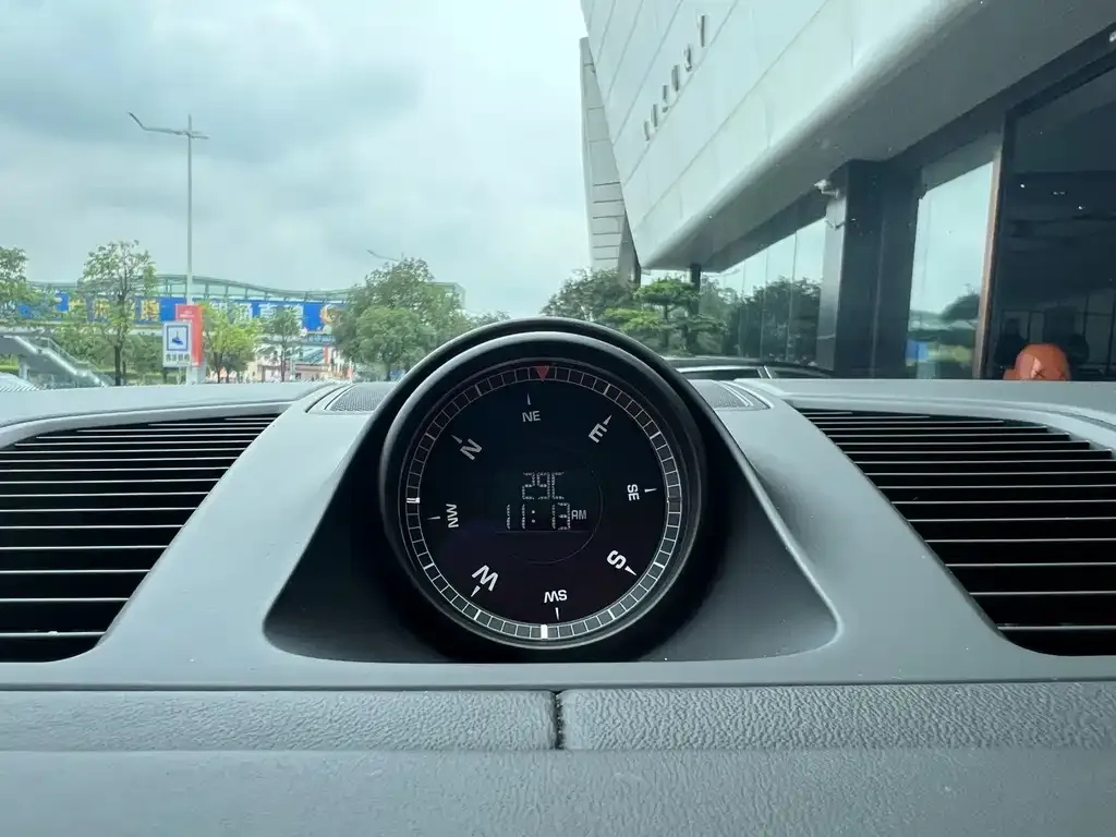 Porsche Cayenne 2021 из CN, фото 3