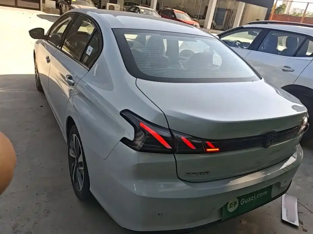 Peugeot 408 2026 из CN, фото 4