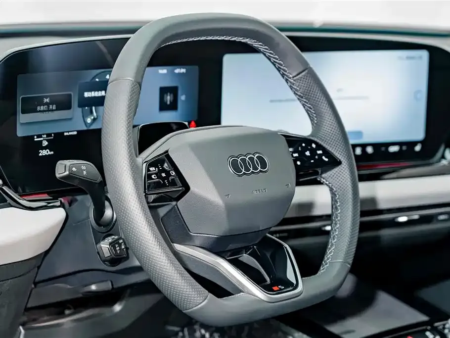 Audi A5L — фото 10