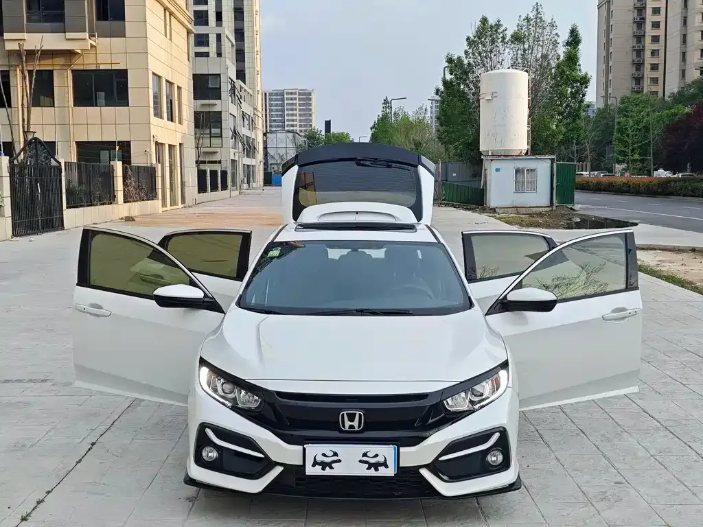 Honda Civic — фото 5
