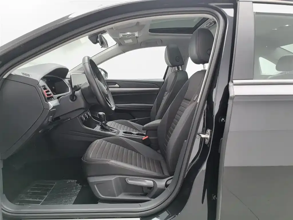 Volkswagen Lavida 2023 из CN, фото 9