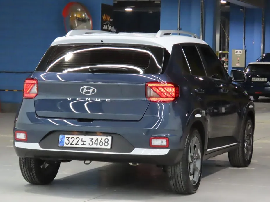 Hyundai Venue 2023 из KR, фото 2