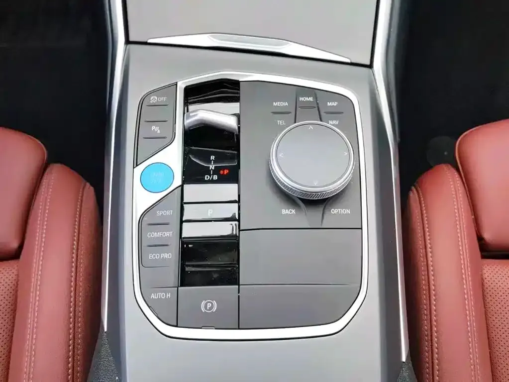 BMW i3 — фото 3