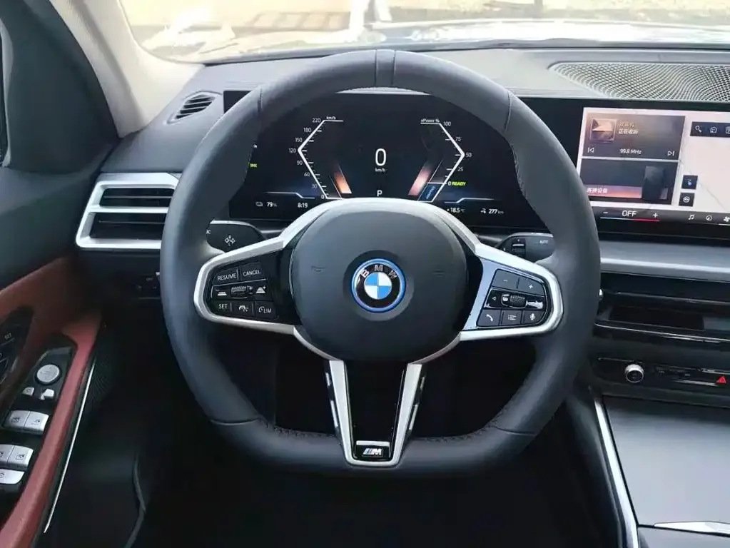 BMW i3 — фото 4
