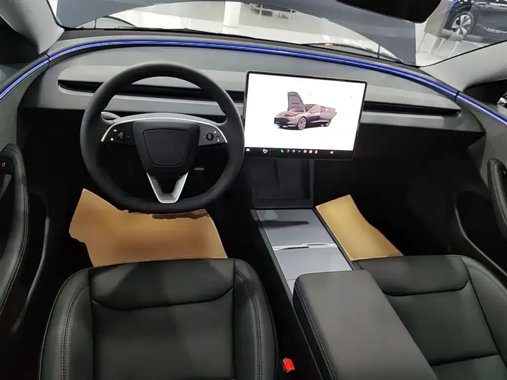 Tesla Model 3 — фото 6