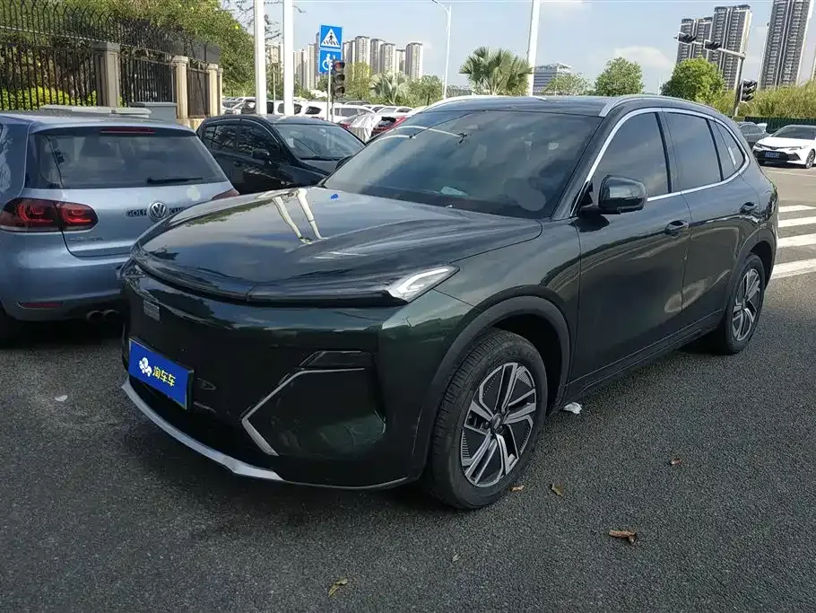 Geely Galaxy Xingjian 7 — фото 1
