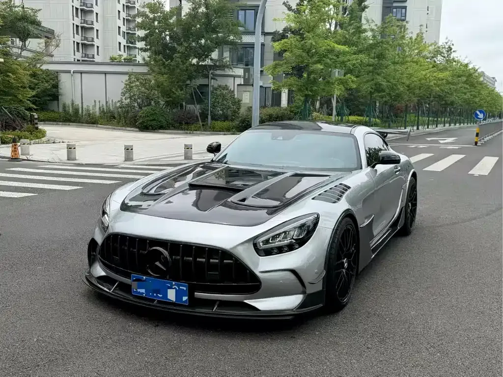 Mercedes-Benz AMG GT — фото 1