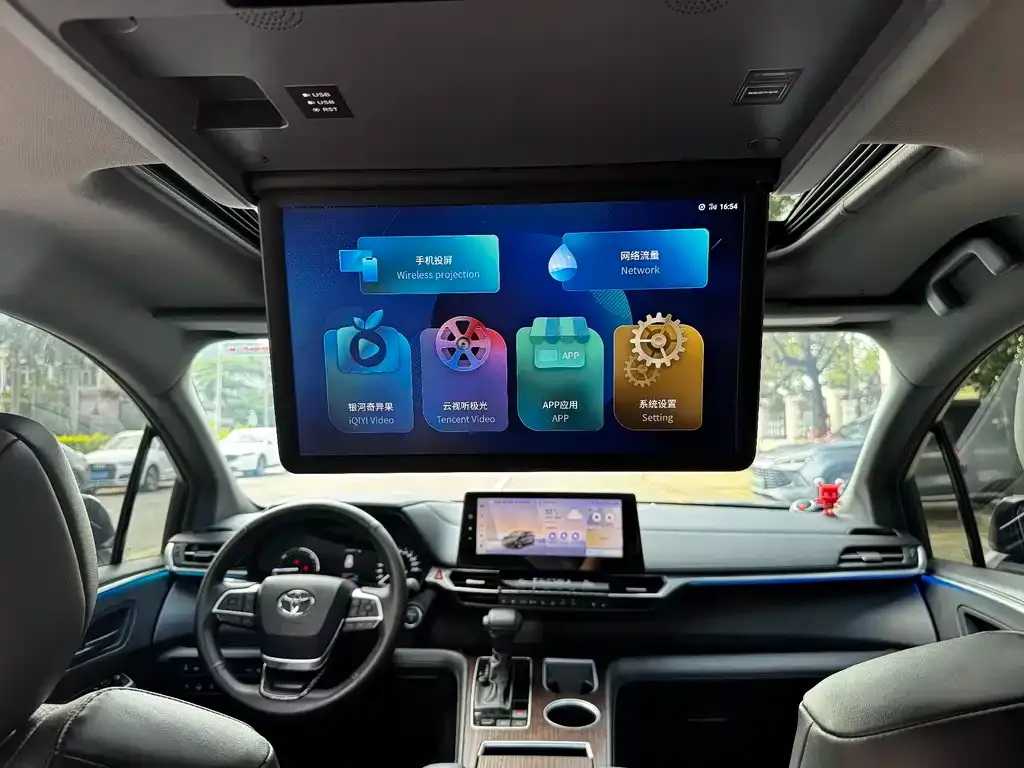 Toyota Granvia — фото 8