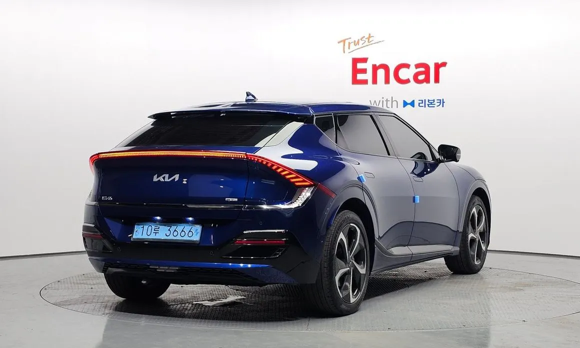 Kia EV6 — фото 6