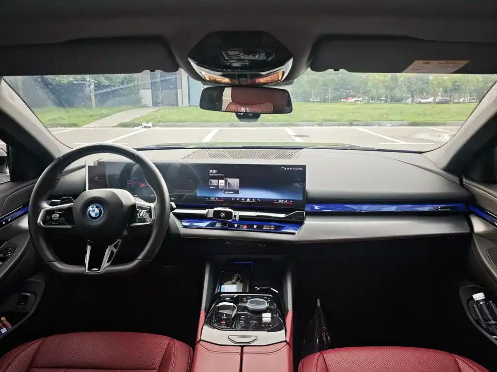 BMW i5 2024 из CN, фото 2