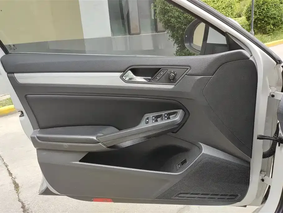 Volkswagen Lamando 2021 из CN, фото 9