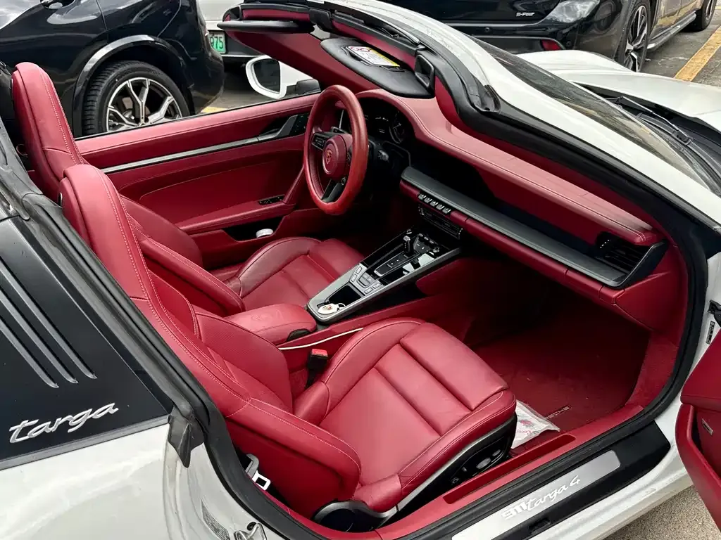 Porsche 911 2022 из CN, фото 4