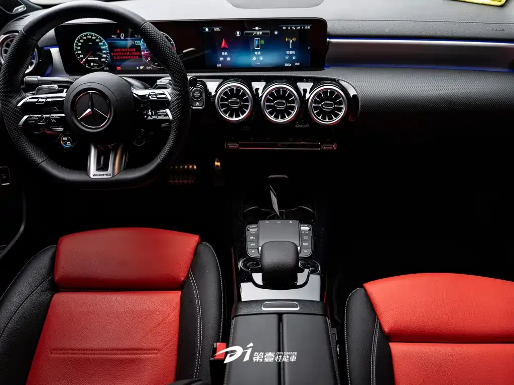 Mercedes-Benz A-Class AMG — фото 6