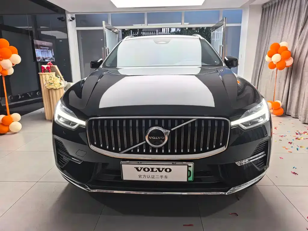 Volvo XC60 PHEV 2021 из CN, фото 8