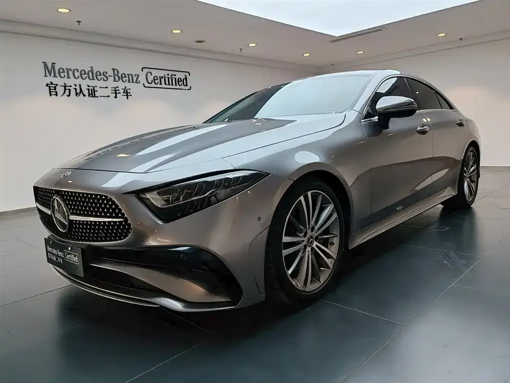 Mercedes-Benz CLS — фото 1