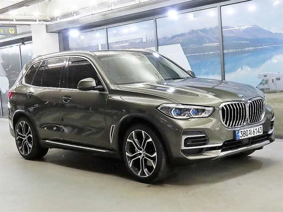 BMW X5 — фото 1