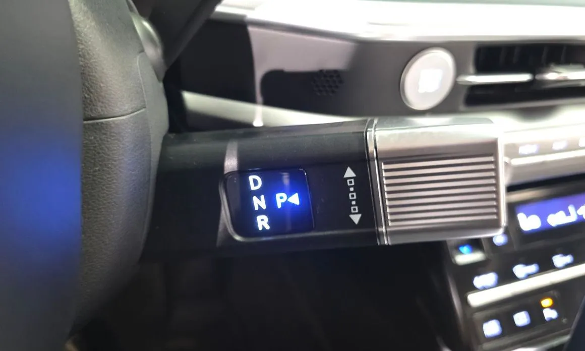 Hyundai Grandeur 2023 из KR, фото 8