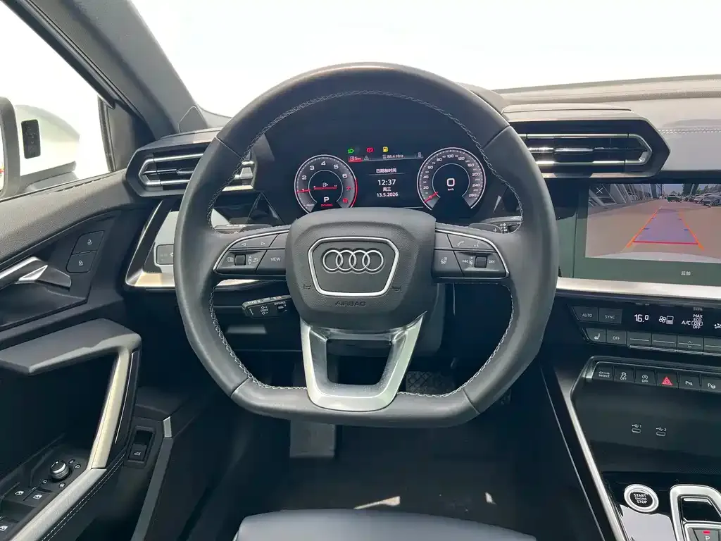 Audi A3 — фото 10