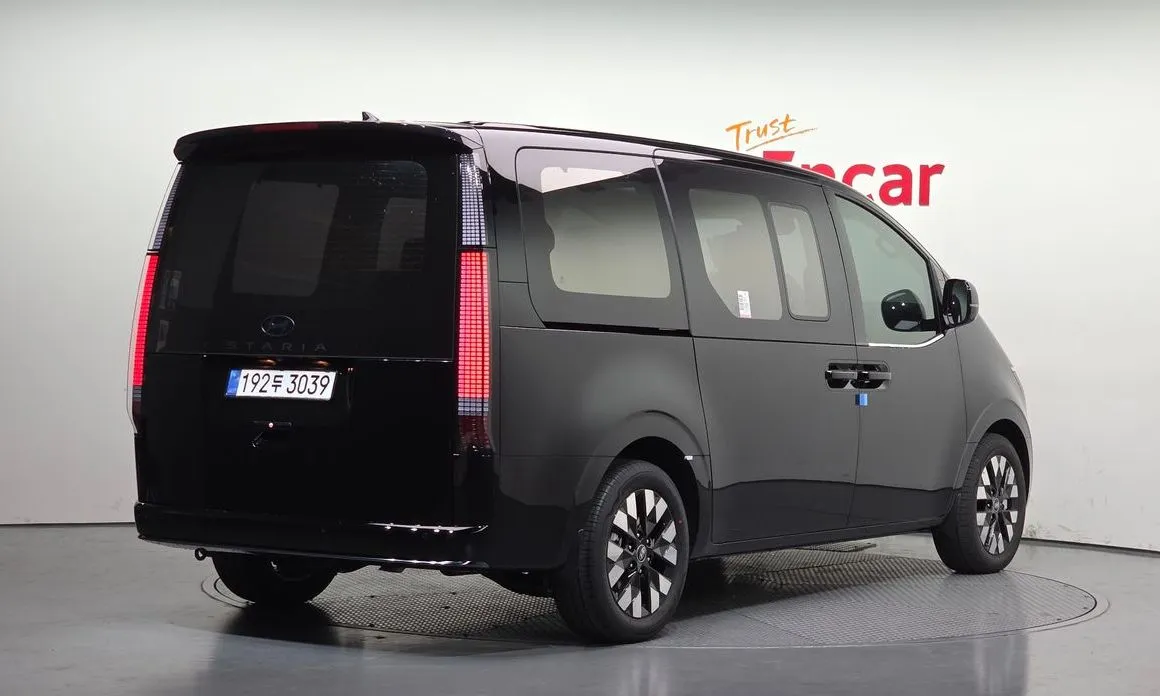 Hyundai Staria 2025 из KR, фото 7
