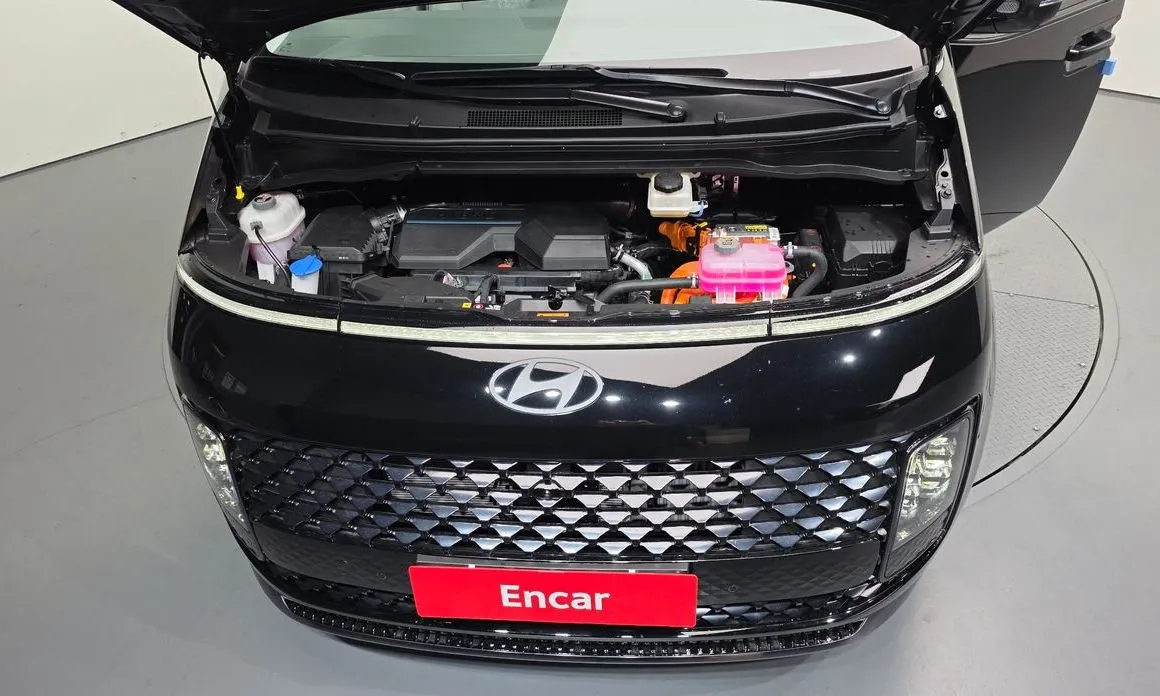 Hyundai Staria 2025 из KR, фото 2
