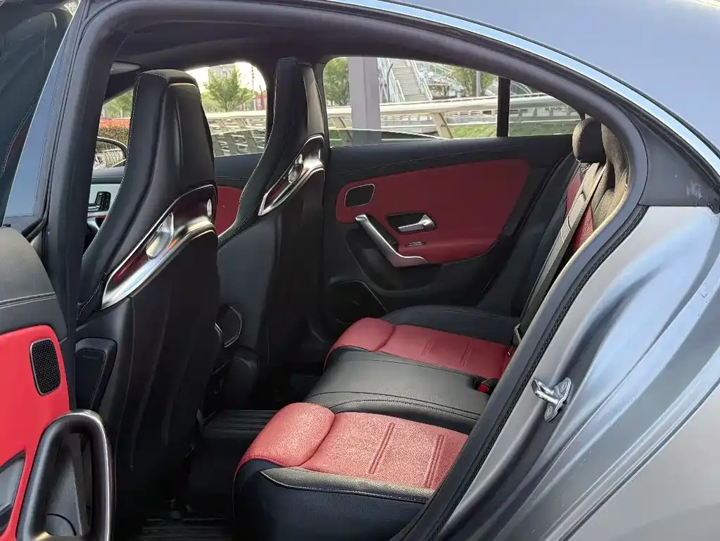 Mercedes-Benz CLA AMG — фото 2