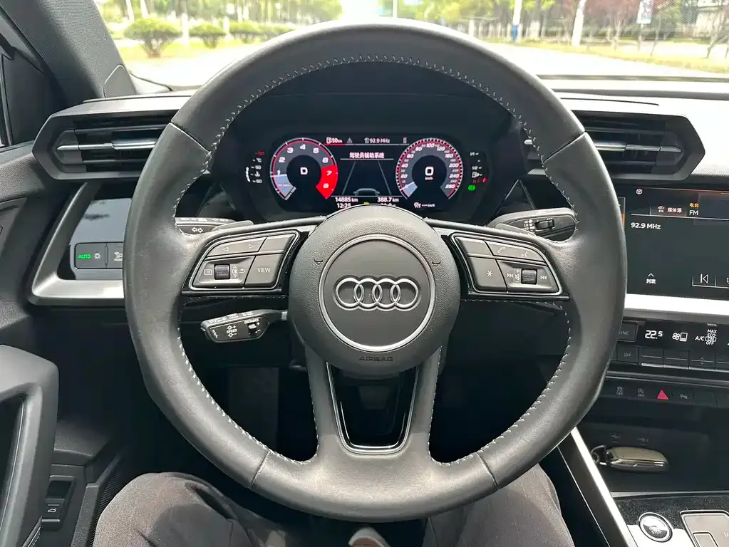 Audi A3 — фото 5