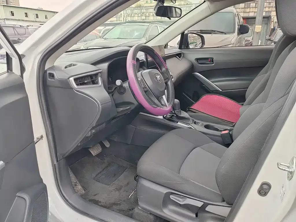Toyota Frontlander 2023 из CN, фото 3