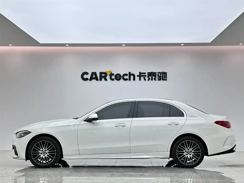 Mercedes-Benz C-Class — фото 2