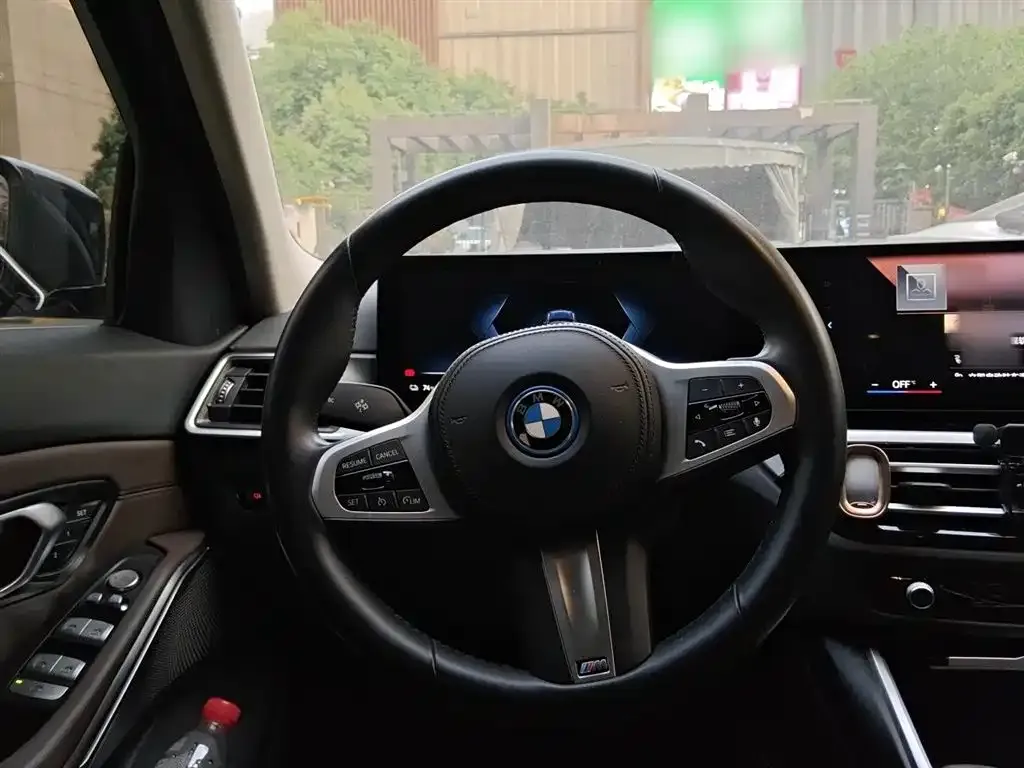 BMW i3 — фото 7