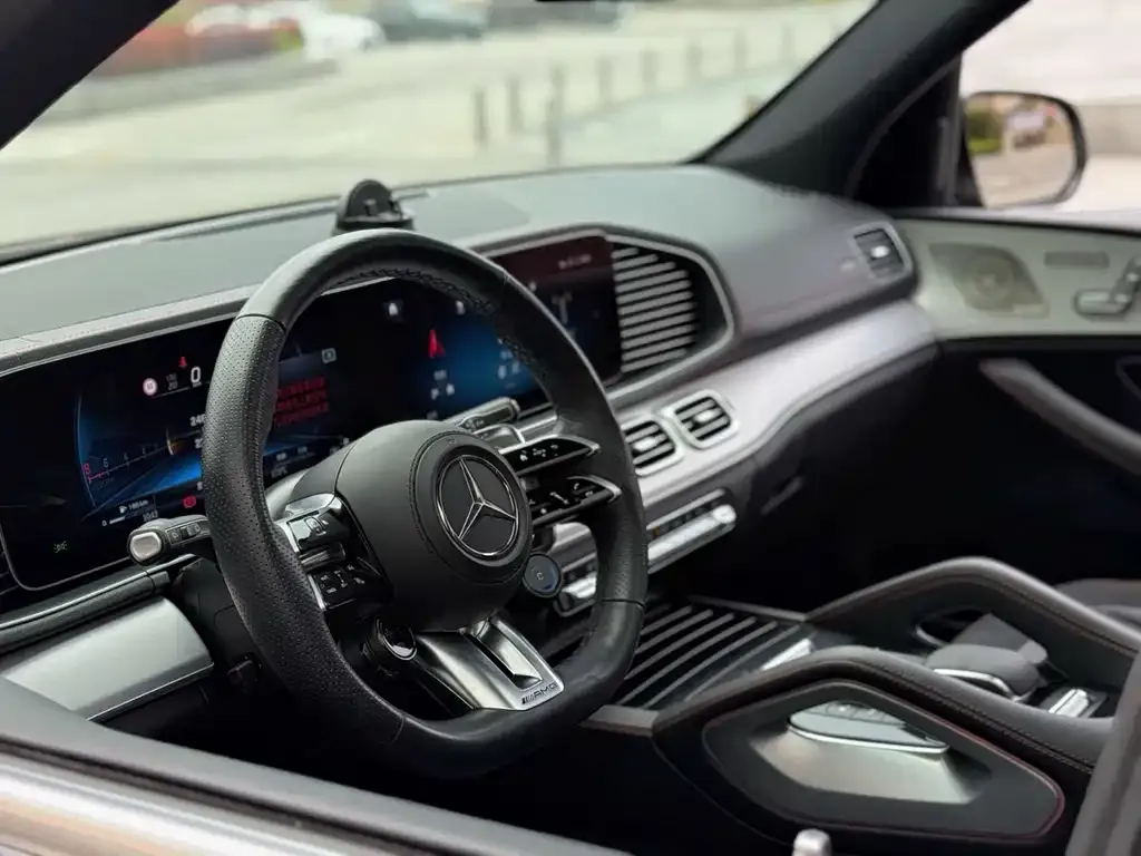 Mercedes-Benz GLE AMG — фото 2