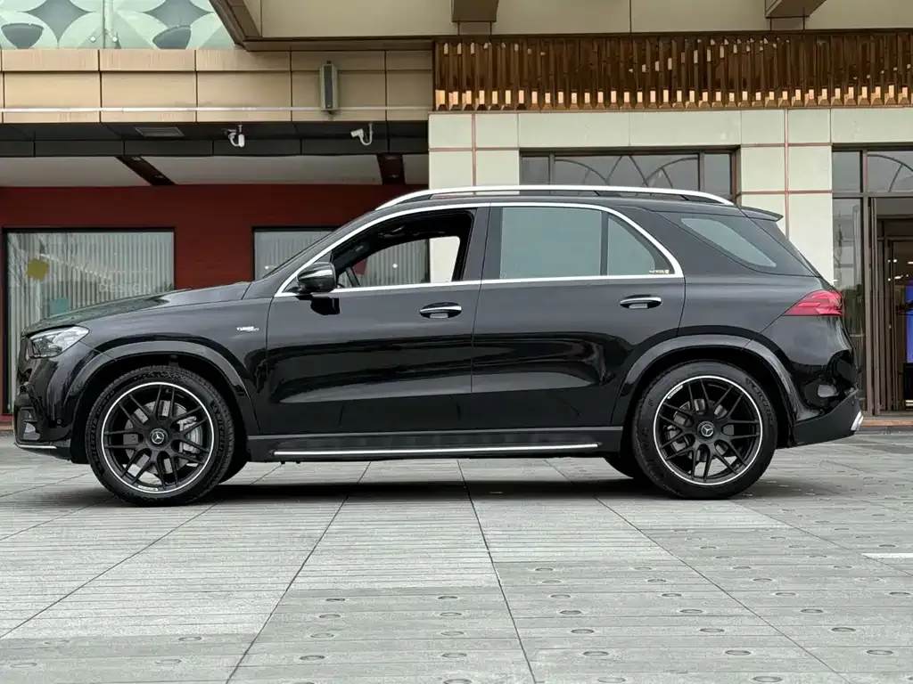 Mercedes-Benz GLE AMG — фото 10