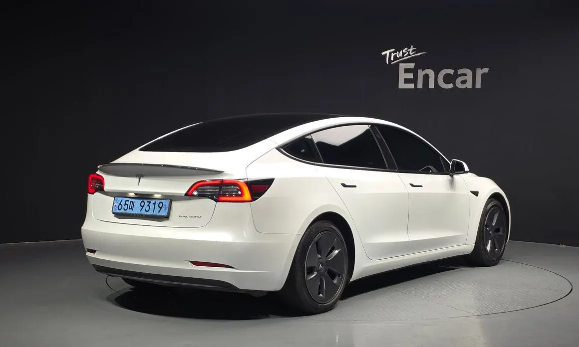 Tesla Model 3 2021 из KR, фото 7