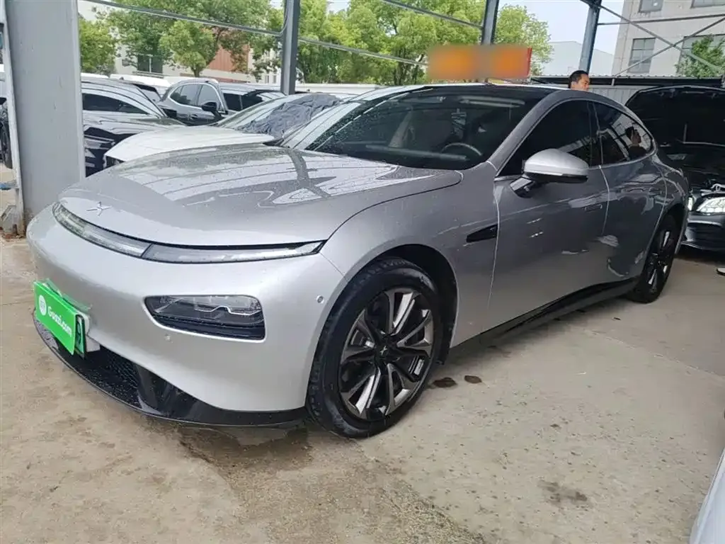 XPeng P7
