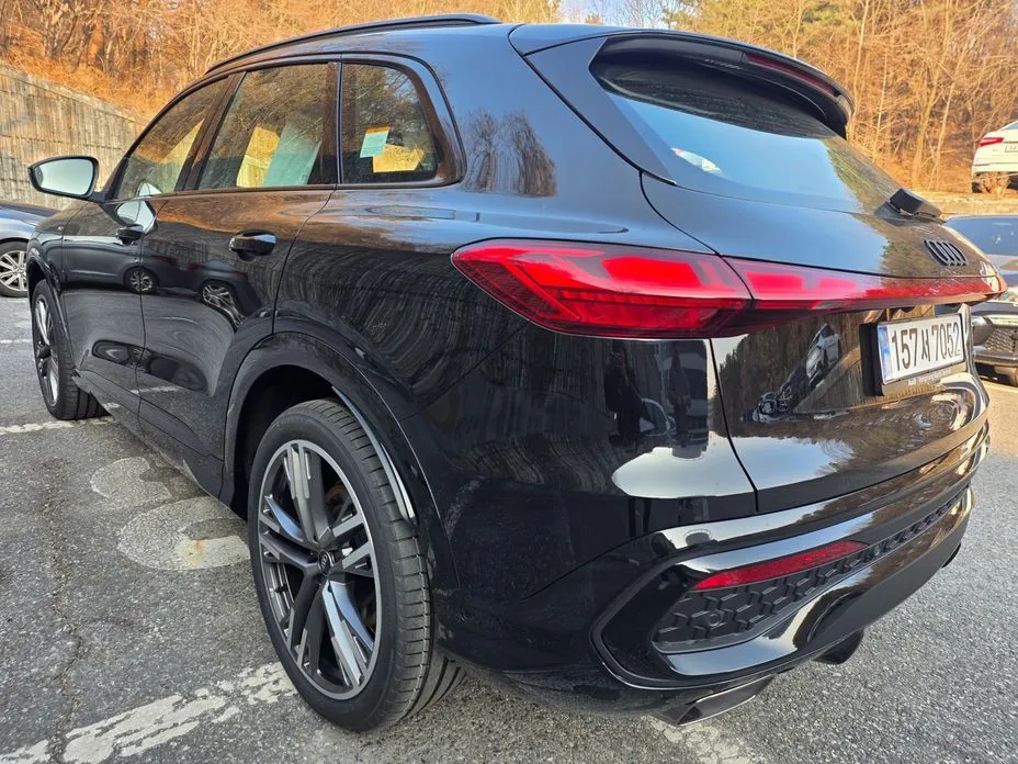 Audi Q5 2025 из KR, фото 9